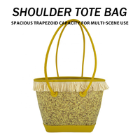 Sac fourre-tout personnalisable OUVERIE en cuir PU et cuir végétal avec pochette intérieure amovible à franges en raphia et fleurs ouvertes, avec fonction de positionnement GPS