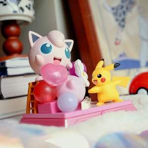 100% Originale 8 Pezzi/Scatola Pokemoned Pikachu e <span class=keywords><strong>Amici</strong></span> Scatola Misteriosa Figurine d'Azione in PVC Giocattoli da Collezione Mini Ornamenti - Product Image 2