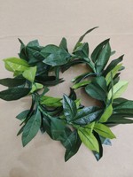 Karangan Bunga Daun Hijau Lei Hawaii Bunga Merah Muda Hula Hawaii Kalung Gaun Pesta Hiasan Kepala dan Ikat Rambut Karangan Bunga