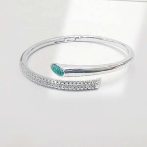 Pulsera minimalista de plata de ley 925 para mujer, de alta calidad, ajustable, para parejas, gruesa, a la moda, para chicas. - Product Image 1
