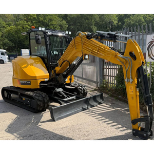 Excavadora de orugas 9051FZTS con giro de cola cero, cucharón de 0.28m, peso operativo de 5180kg, fuerza de excavación de 37kN, motor de alta eficiencia - Product Image 2