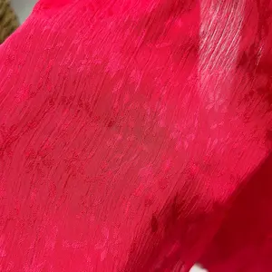 Tecido jacquard brocado personalizado liso de alto padrão 100% poliéster chiffon crepe plissado floral