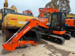 Choix économique : Excavatrice sur chenilles Hitachi ZX55USR d'occasion avec système hydraulique robuste, moteur PLC, capacité de godet de 5,5 tonnes (0,19 m³) - Product Image 4