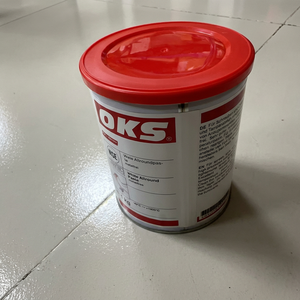 ZT102 Oks 250/2 Oks 250 High-Temperature Resistant White Oil Lubricating Grease on Ceramic Basis Multi-purpose Paste - Product Image 1