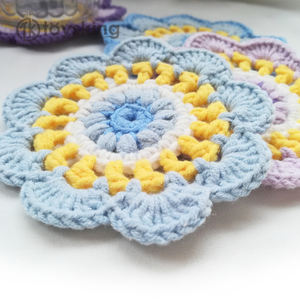 Fleurs au <span class=keywords><strong>crochet</strong></span> faites à la main - Fleurs artisanales en vrac, embellissements décoratifs pour la couture, le <span class=keywords><strong>scrapbooking</strong></span> et les accessoires pour cheveux - Product Image 4