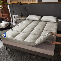 Vente en gros Hôtel 5 étoiles Lit simple Twin Queen Matelas Tissu Oreillers Coussins Maison Chambre moderne Luxe King Size Matelas en mousse