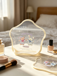 Cute star-shaped self-sealing gift <b>bags</b> – reusable & high-quality packaging; small gift <b>bags</b>; ideal for sweets; <b>transparent</b> seal - Product Image 4