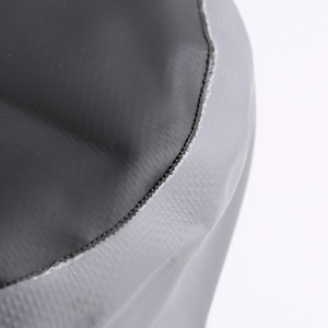 Bolsa de almacenamiento de pesca de tela de malla de PVC bolsa de barril impermeable con diseño de <span class=keywords><strong>Cala</strong></span> de rastreo para equipo de pesca escalador y deriva - Product Image 3