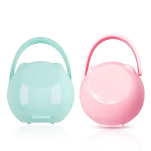 Pratico bambino ciuccio scatola di immagazzinaggio soluzione innovativa per l'organizzazione di abbigliamento - Product Image 1