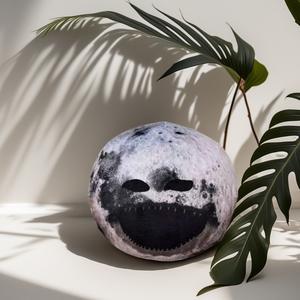 Nouvelle lune s'est réveillée en peluche poupée doux dessin animé Animation jeter oreiller maille doublure PP remplissage soulagement du Stress jeu conception emballé sous vide - Product Image 1