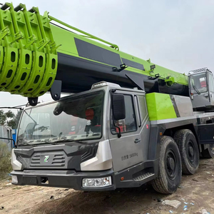 Grue sur camion lourd Zoomlion d'occasion de 220 tonnes, moteur et pompe hydraulique d'origine, machinerie de levage robuste et durable - Product Image 1