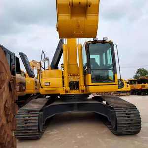 Excavatrice Komatsu d'occasion de 22 tonnes d'origine japonaise, excavatrice d'occasion Komatsu PC220LC-8 en bon état - Product Image 4