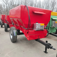 Tracteur - Machine à lancer et à épandre du sable latéral pour les enclos à vaches avec un volume de 6 mètres cubes