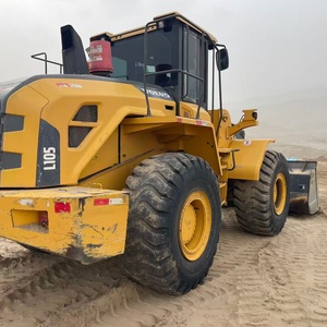 Livraison rapide, chargeuse frontale Volvo L105 de 5 tonnes, chargeuse tracteur d'occasion avec moteur, boîte de vitesses, pompe, puissance de 165 kW, en vente - Product Image 5