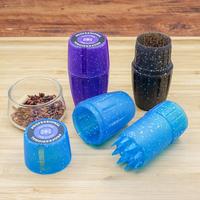 Le plus récent broyeur d'herbes en plastique avec logo personnalisé prix d'usine grand pot de stockage broyeur de tabac économiseur d'accessoires pour fumeurs