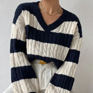 Sweter Garis Warna-warni Wanita, Pullover Rajut Longgar Lengan Panjang Hitam dan Putih Garis Leher Kru Estetika Lembut