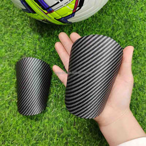 <span class=keywords><strong>Espinilleras</strong></span> de Fútbol Profesionales Más Vendidas con Forro de Espuma EVA Suave, Patrón de Carbono, Material PP, Ajuste Seguro - Product Image 6