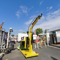 DB-1000 contrepoids 2000lb 0.5t/1t capacité de levage nominale 360 degrés rotatif flèche télescopique télécommande Mini grue au sol