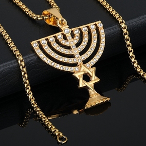 สร้อยคอฮิปฮอปทองคำสไตล์ยิว ทำจากสแตนเลสชุบทอง 18K ลายดาวหกแฉก พร้อมจี้รูปเมนอร์ห์ 7 กิ่ง สำหรับเทศกาลฮานุกกะ - Product Image 2