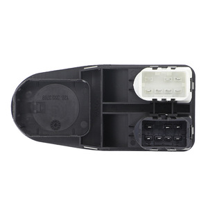 สวิตช์ยกกระจก Lada รุ่น 355.3769 ระบบควบคุมไฟฟ้าสำหรับประตูรถยนต์ 12V - Product Image 4