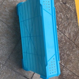 Caja para Panadería Apilable de Plástico con Paredes de 3mm de Grosor para Uso en Panaderías - Product Image 1