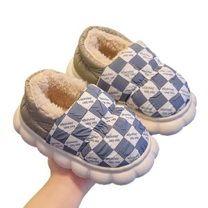Chaussons d'intérieur pour enfants, à bout fermé, semelle épaisse et douce, chauds, pour l'automne et l'hiver - Product Image 5