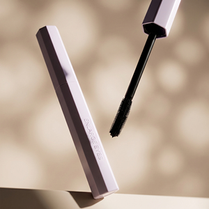<span class=keywords><strong>Mascara</strong></span> <span class=keywords><strong>Lash</strong></span> <span class=keywords><strong>Sensational</strong></span> avec applicateur incurvé, rehausse et recourbe, résistant à l'eau, facile à enlever en douceur - Product Image 5