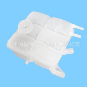 Réservoir d'expansion et de trop-plein pour Mazda Focus LF8B15350B 5M5H8K218AA 6157006 – Produit pour véhicule, prévention du trop-plein - Product Image 3