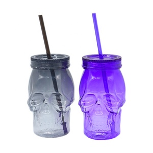Vaso de Plástico Promocional de 16 oz con Diseño de Calavera de Halloween, Botella Especial con Tapa y Pajita para Fiestas y Bares - Product Image 1