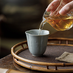 Juego de té personal de porcelana Guanlan Sky Blue Ru Kiln Master Cup para el té de la tarde - Product Image 3