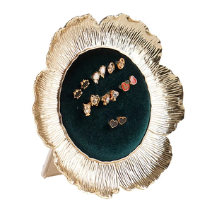 Présentoir à bijoux en métal de style européen, support de rangement pour boucles d'oreilles en flanelle, fourni directement par l'usine - Product Image 6