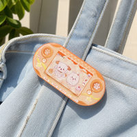 Épinglette personnalisée en forme de console de jeu, cadeau rétro pour gamer, breloque kawaii pour sac à dos, finition brillante, attache de sécurité