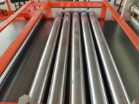 Ligne de découpe et de refendage de bandes d'acier laminées à froid de 1,2 mm avec moteur haute puissance, pompe et boîte de vitesses, commande PLC