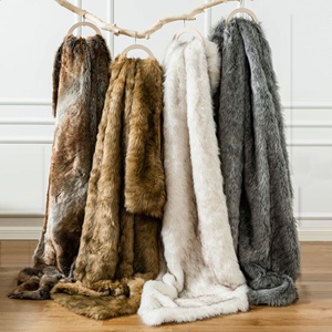 Antiolor hecho a mano Handcarted Grey Tan Luxury Wolf <span class=keywords><strong>Shag</strong></span> Faux Fur <span class=keywords><strong>Dog</strong></span> Throw Manta para gatos conejillos de indias - Product Image 5
