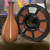 Pièces rondes en matériau ETG imprimé en 3D, prototype artistique, détails complexes, sculpture de modèle industriel, renard blanc