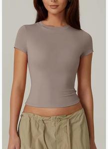 T-shirt décontracté à manches courtes avec logo personnalisé, pull uni coupe ajustée printemps-automne, haut <span class=keywords><strong>de</strong></span> base streetwear pour femme - Product Image 3