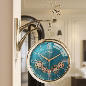 55X40cm horloge Double face muet luxe mode lumière luxe luxe <span class=keywords><strong>salle</strong></span> <span class=keywords><strong>à</strong></span> <span class=keywords><strong>manger</strong></span> horloge murale Double face avec horloge murale <span class=keywords><strong>à</strong></span> engrenage - Product Image 1