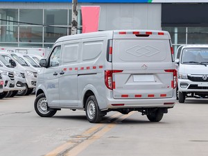 Changan Kuayue <span class=keywords><strong>V3</strong></span> 1.5L 2023รถบรรทุกเบนซิน4ประตู2ที่นั่ง - Product Image 5
