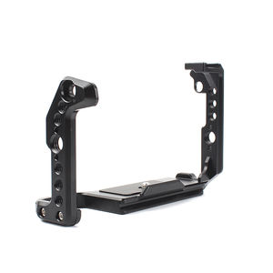 <span class=keywords><strong>Cage</strong></span> pour appareil photo portable en alliage d'aluminium RingTeam pour FX30/FX3 sans miroir - Protection photo et vidéo - Product Image 1