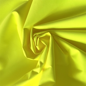 <span class=keywords><strong>Tissu</strong></span> de <span class=keywords><strong>gabardine</strong></span> sergé de polyester 100% avec revêtement en PU <span class=keywords><strong>blanc</strong></span> couleur fluorescente vêtements de travail uniformes gilets <span class=keywords><strong>tissu</strong></span> tissé motif uni - Product Image 3