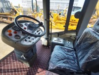 Rouleau compresseur d'occasion XS183 à bas prix, force d'excitation 340 kN, capacité de montée 50 %, fréquence de vibration 33 Hz