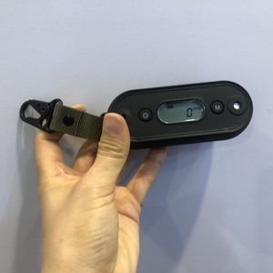 สัญญาณเตือนก๊าซ CO สัญญาณเตือนคาร์บอนมอนอกไซด์แบบใช้มือถือพร้อมเสียง Buzzer เตือนการสั่นสะเทือนสําหรับ ppm ที่สูงขึ้น - Product Image 2