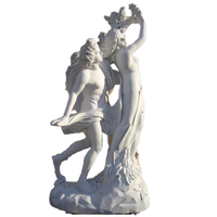 Statues en marbre blanc Apollon & daphne. by Bernini à vendre