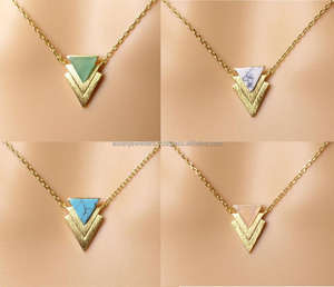 Collar de plata de ley 925 con gema de Calcedonia, joya de Triángulo de Oro delicado - Product Image 4