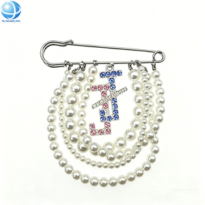Spilla da bavero JJOA con catena di perle e nappa, ciondolo con lettere JJ in cristallo rosa e blu, spilla per gioielli della confraternita Jack and Jill of America - Product Image 1