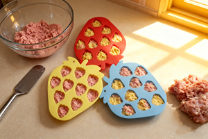 Molde personalizado de silicona <span class=keywords><strong>para</strong></span> golosinas de perro con forma de fresa <span class=keywords><strong>para</strong></span> hacer aperitivos <span class=keywords><strong>para</strong></span> mascotas DIY sabores personalizados moldes <span class=keywords><strong>para</strong></span> aperitivos <span class=keywords><strong>para</strong></span> mascotas - Product Image 2