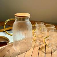 Vente en gros 54oz Borosilicate nervuré clair cristal verre filtre à eau théière théière pichet pichet avec couvercle en acier inoxydable 304