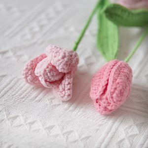 Bouquet tissé à la main produit fini tulipe émule fleur au crochet <span class=keywords><strong>maison</strong></span> bricolage tricot fleur éternelle cadeau Saint Valentin présent - Product Image 2