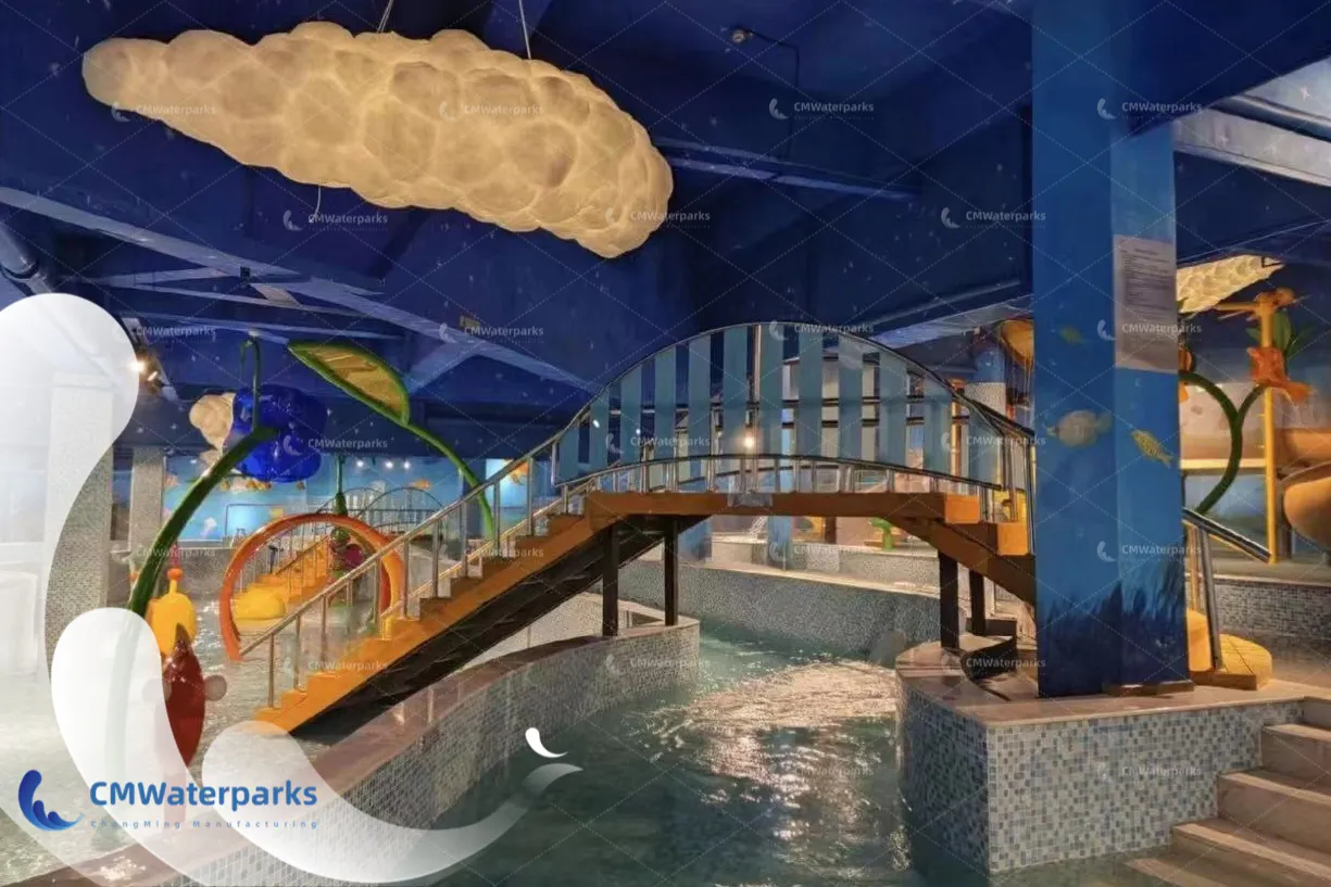 Cmwaterparksアミューズメントウォーターパーク用グラスファイバーマルチインタラクションウォーターハウスの屋内ホテルプロジェクトケース