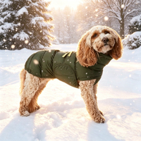 Manteau rembourré vert pour chien, veste chaude d'hiver pour chiens, style classique, matériau en polyester, vêtements pour animaux de compagnie de couleur unie